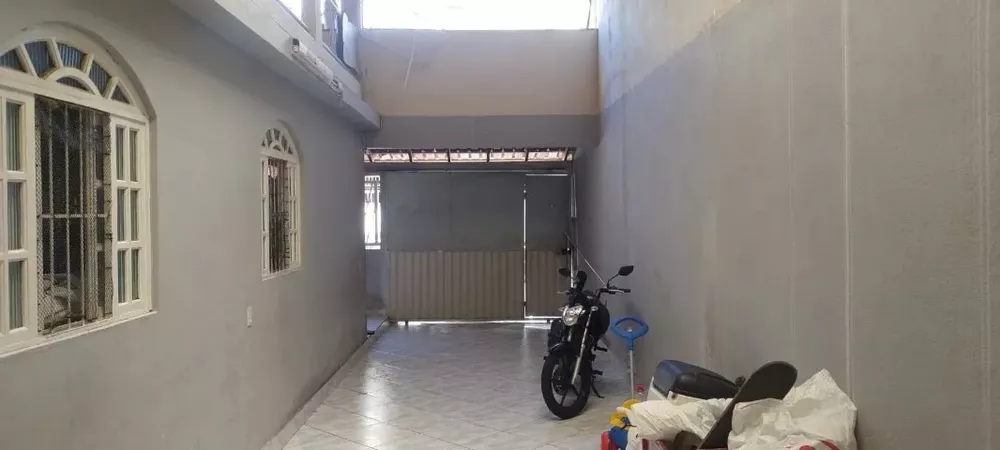 Casa à venda com 3 quartos, 240m² - Foto 7