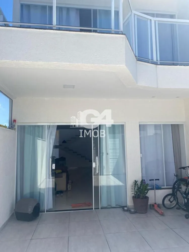 Casa, 3 quartos, 230 m² - Foto 1