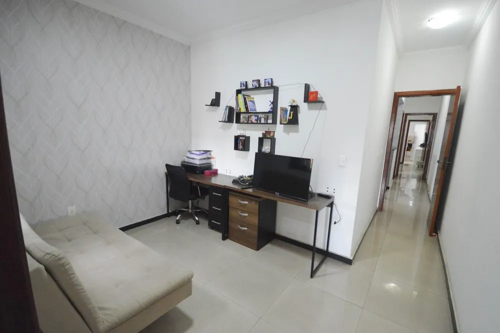 Casa, 4 quartos, 225 m² - Foto 24