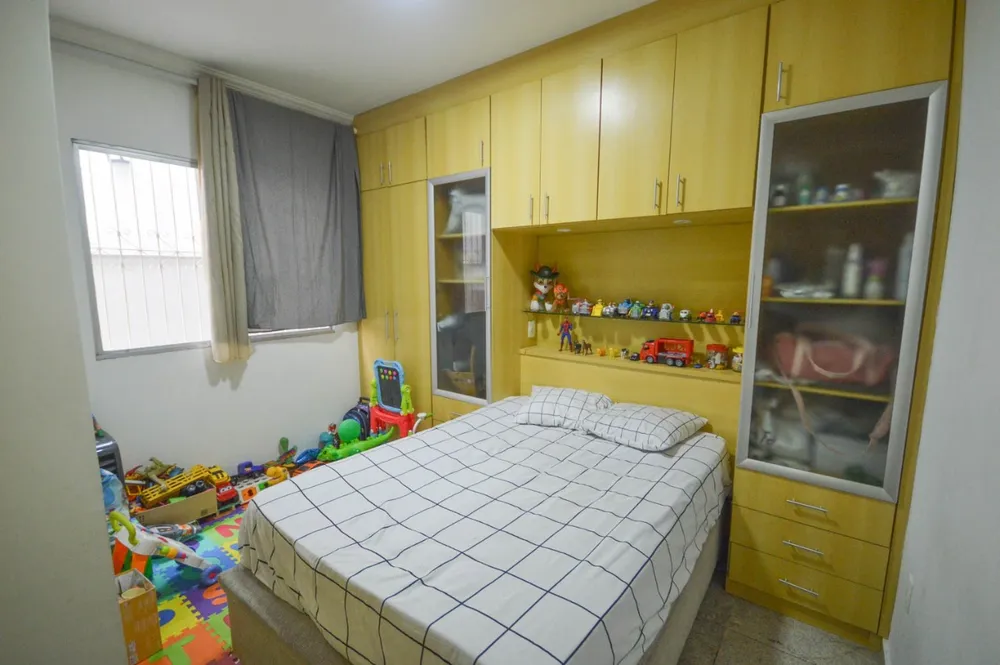 Casa, 4 quartos, 225 m² - Foto 12