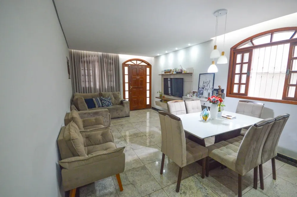 Casa, 4 quartos, 225 m² - Foto 4