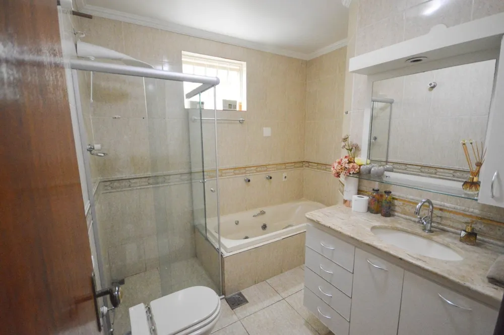 Casa, 4 quartos, 225 m² - Foto 11