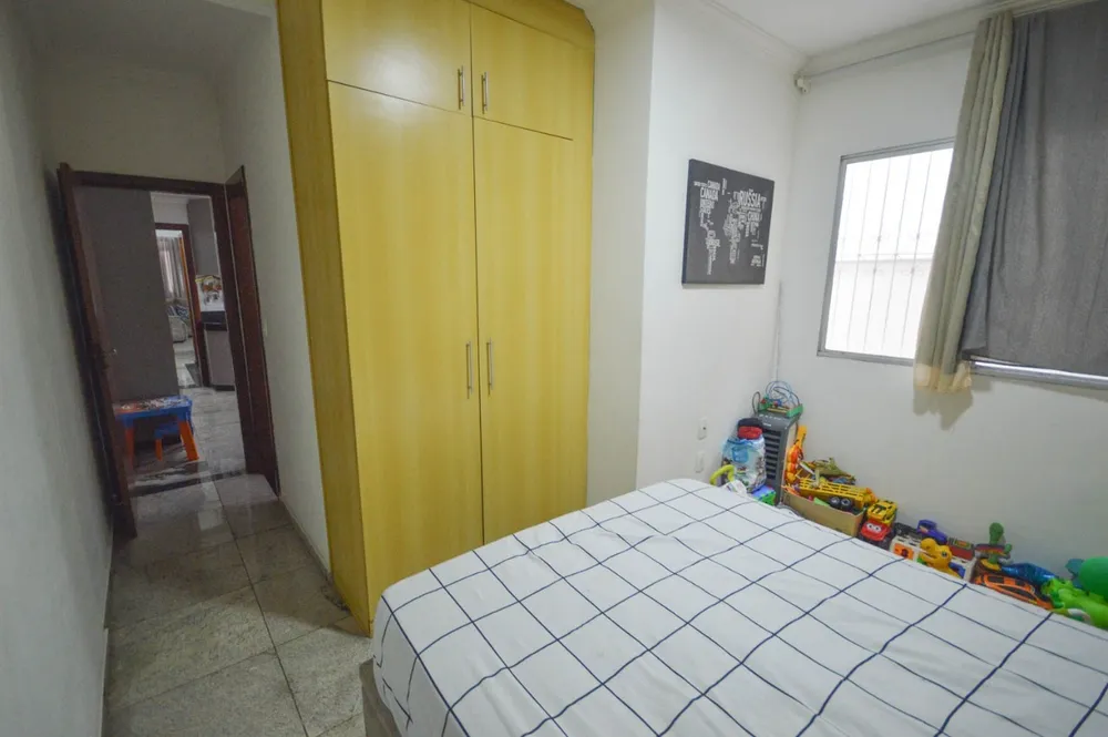 Casa, 4 quartos, 225 m² - Foto 13