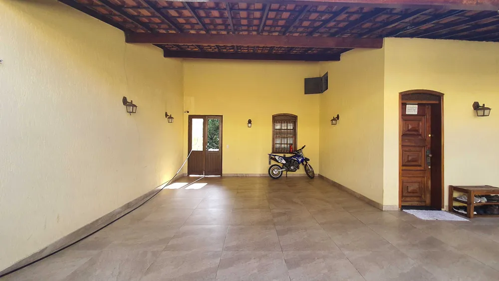 Casa, 3 quartos, 240 m² - Foto 3