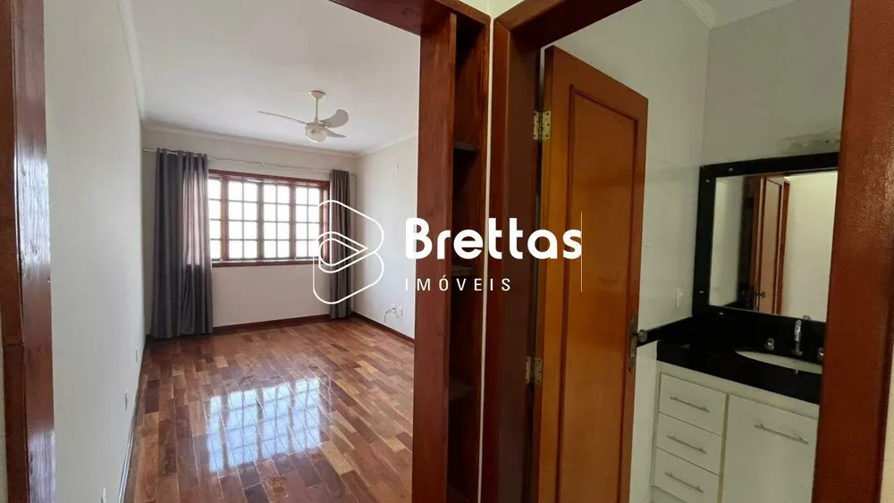 Casa, 5 quartos, 300 m² - Foto 2