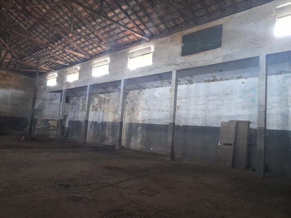 Depósito-Galpão-Armazém para alugar, 600m² - Foto 1