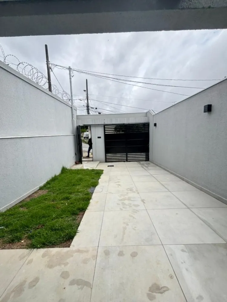 Casa, 3 quartos, 205 m² - Foto 2