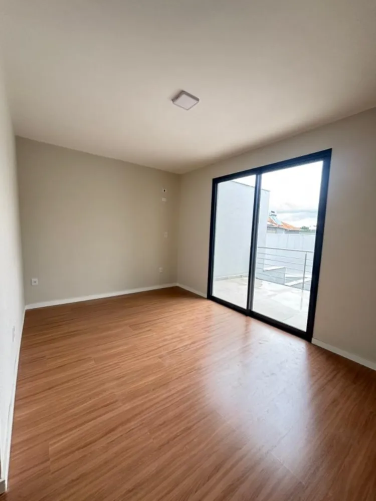 Casa, 3 quartos, 205 m² - Foto 12
