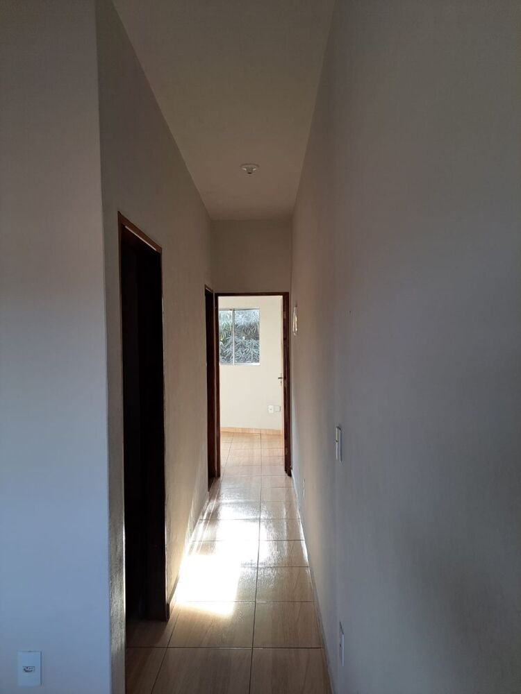 Casa para alugar com 2 quartos, 60m² - Foto 4
