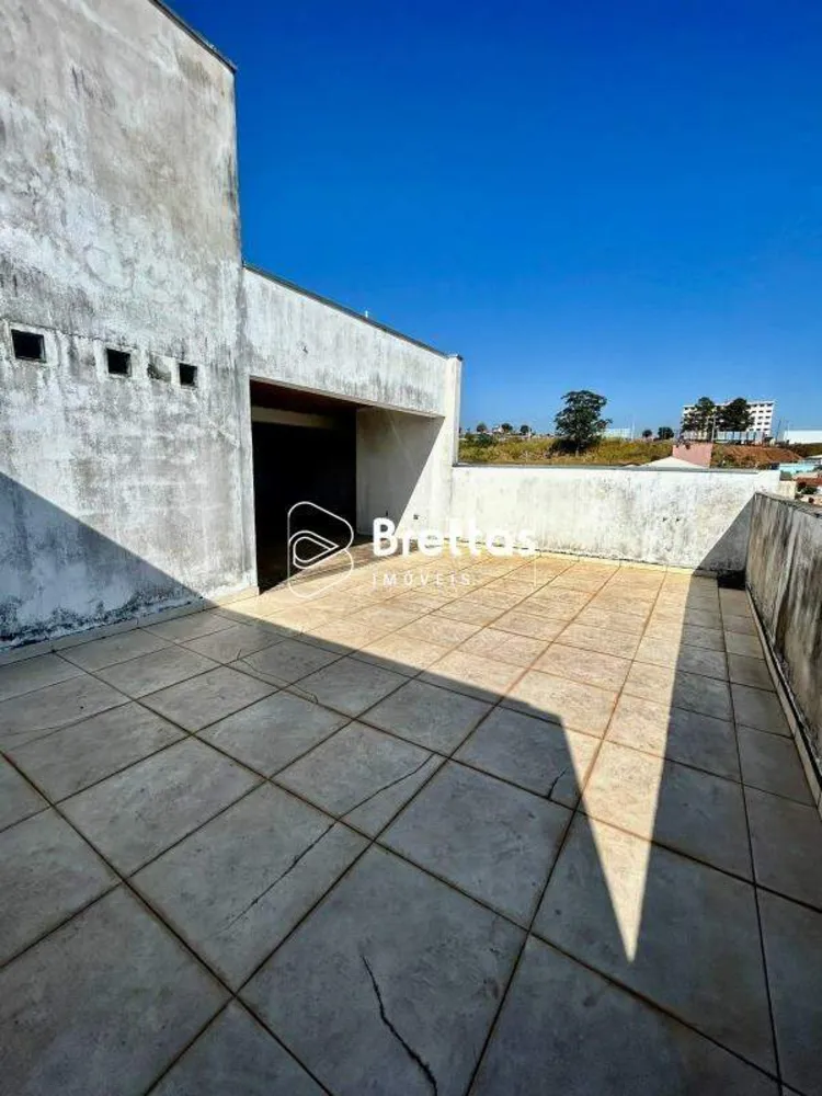 Casa, 3 quartos, 250 m² - Foto 1