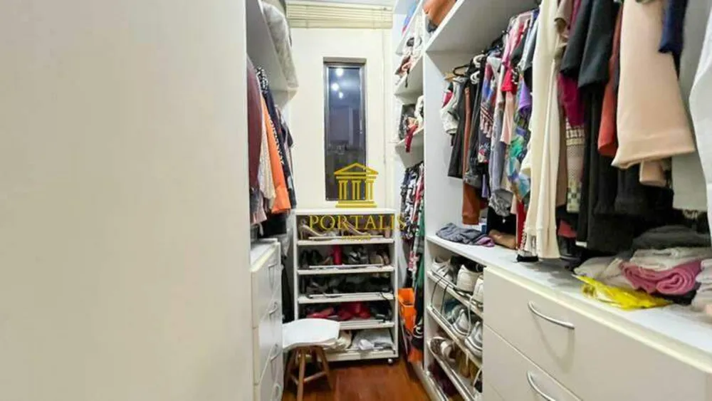 Cobertura, 5 quartos, 228 m² - Foto 23