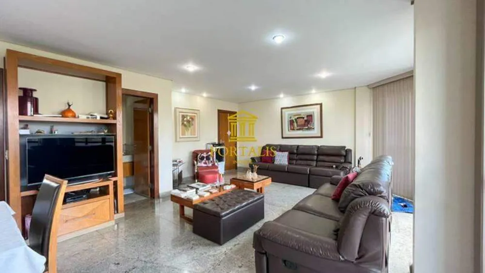 Cobertura, 5 quartos, 228 m² - Foto 2