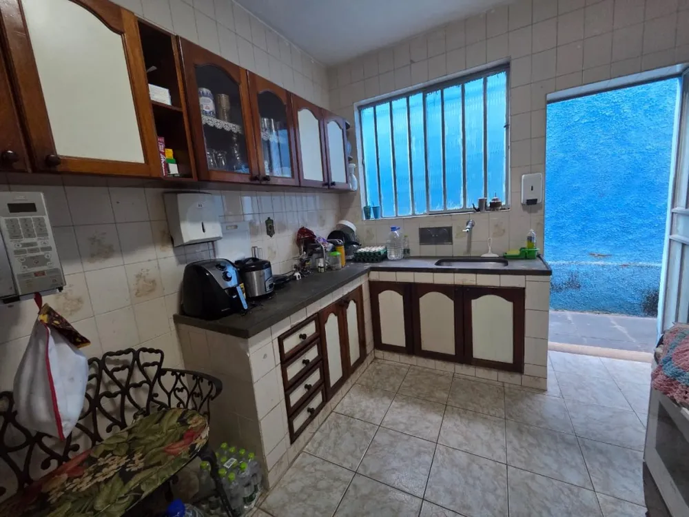 Casa, 4 quartos, 250 m² - Foto 12