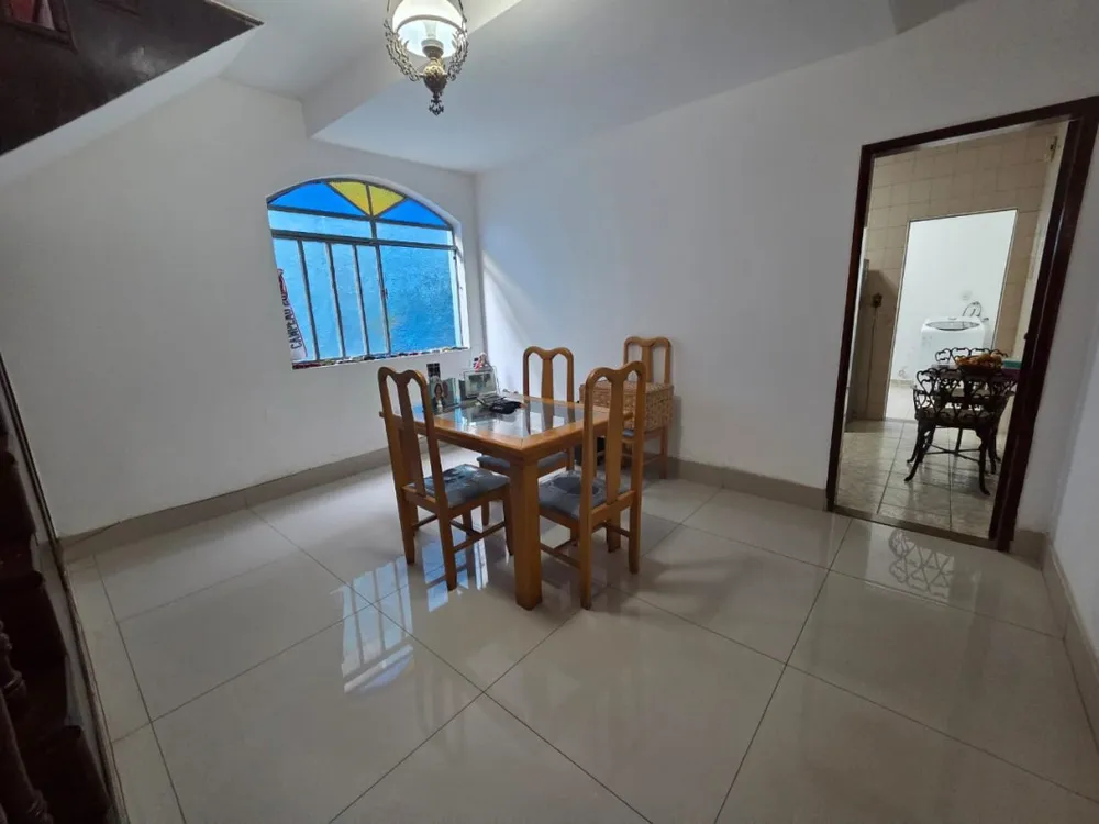 Casa, 4 quartos, 250 m² - Foto 16