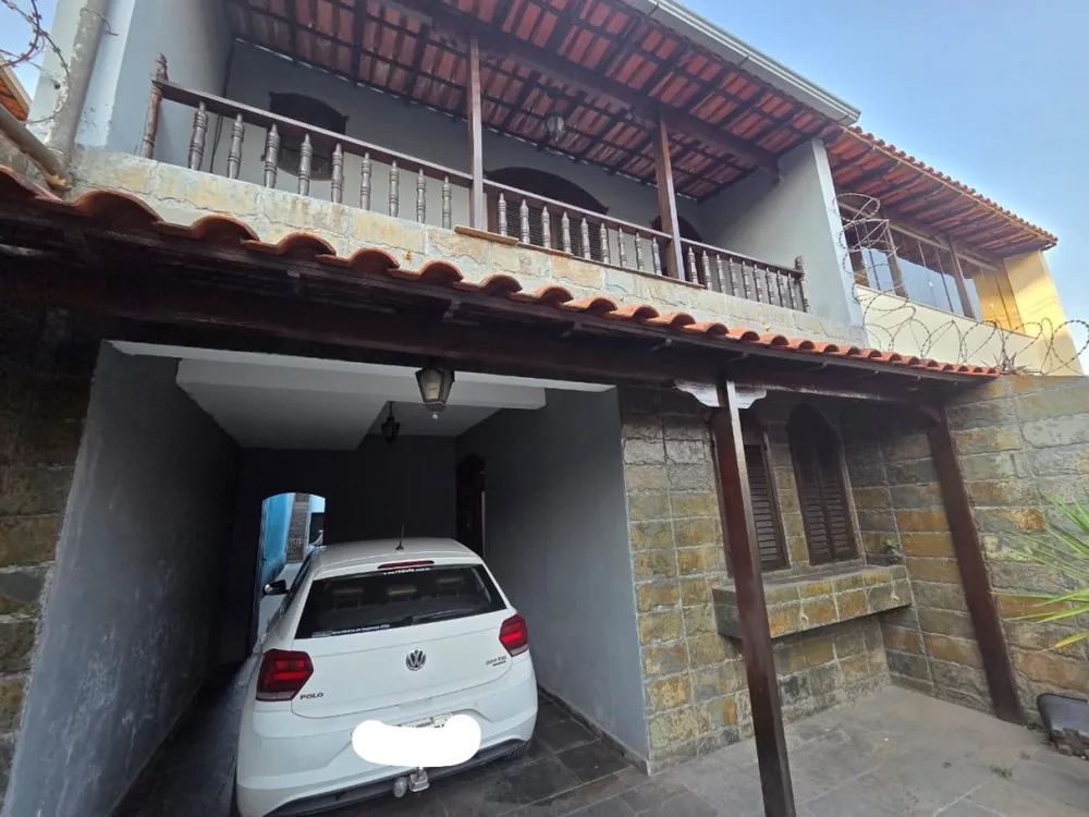Casa, 4 quartos, 250 m² - Foto 1
