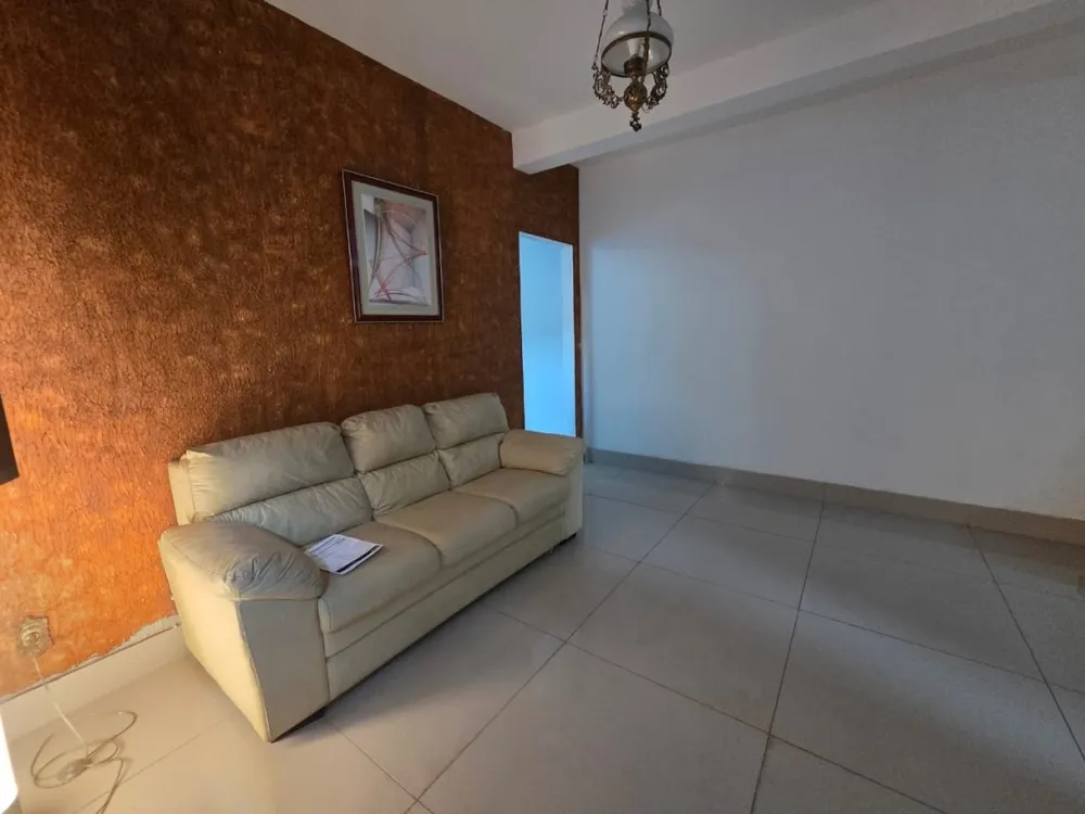 Casa, 4 quartos, 250 m² - Foto 8