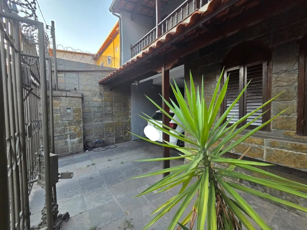 Casa, 4 quartos, 250 m² - Foto 4