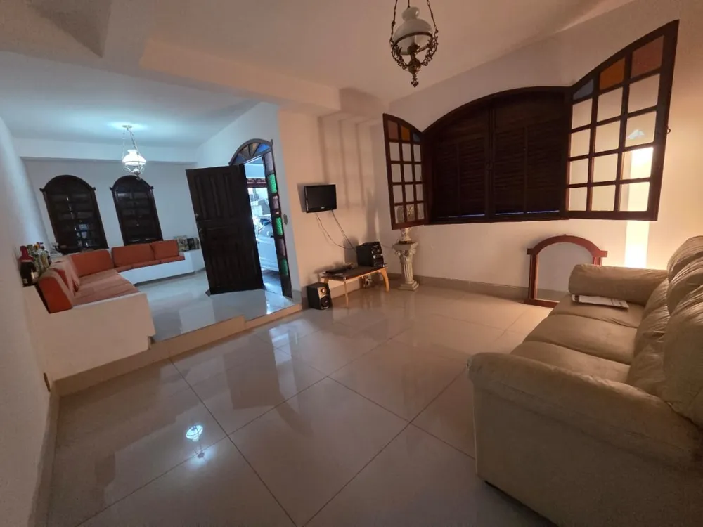 Casa, 4 quartos, 250 m² - Foto 8