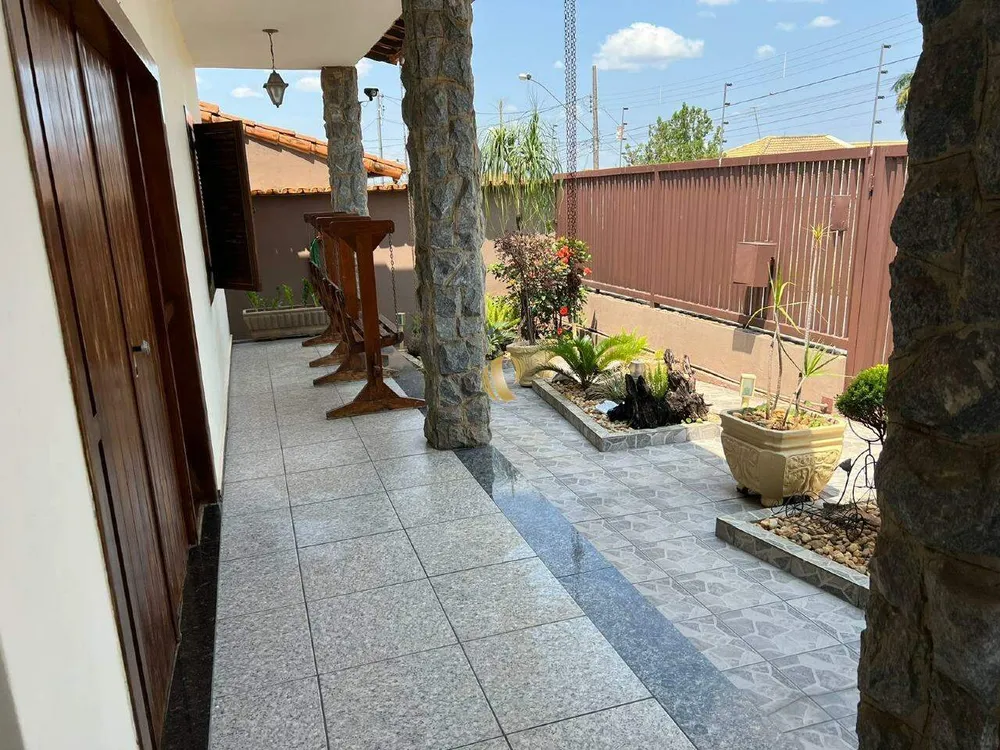 Casa, 4 quartos, 217 m² - Foto 9