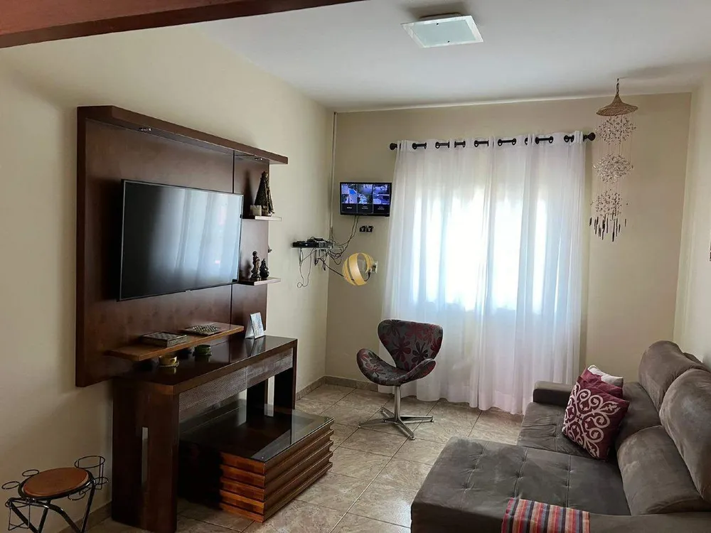 Casa, 4 quartos, 217 m² - Foto 3