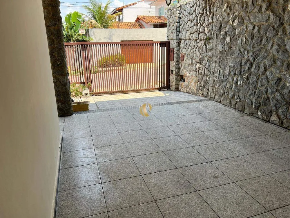 Casa, 4 quartos, 217 m² - Foto 13
