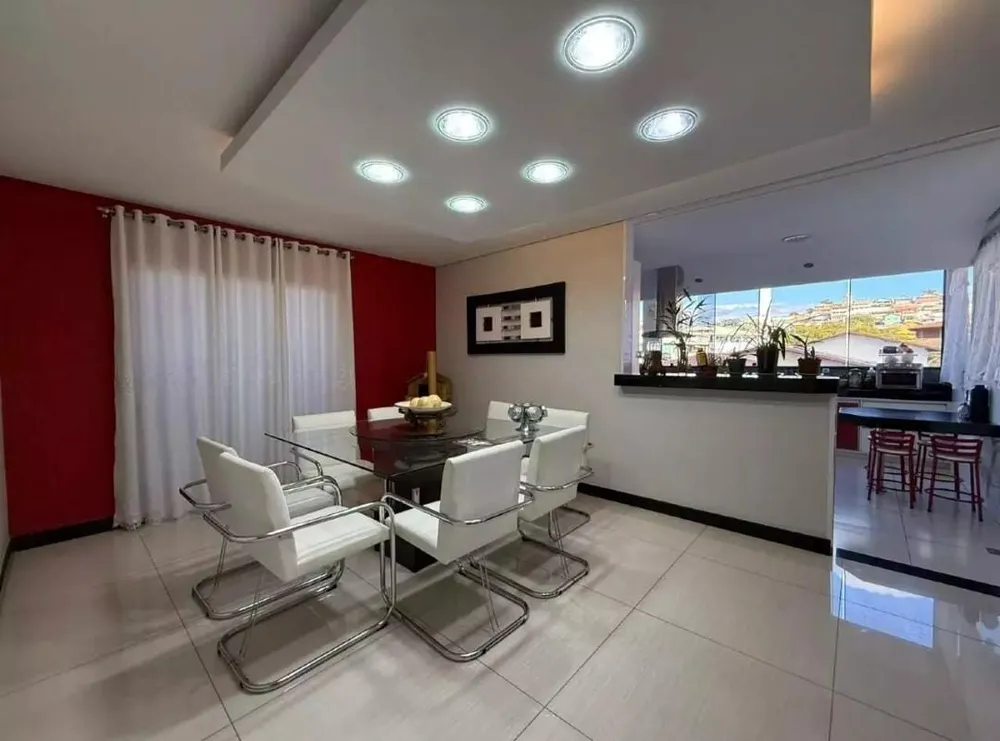Casa, 5 quartos, 256 m² - Foto 1