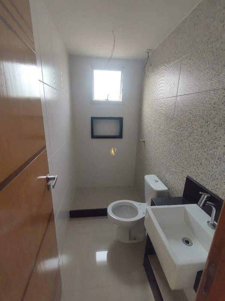 Apartamento à venda com 2 quartos, 60m² - Foto 2