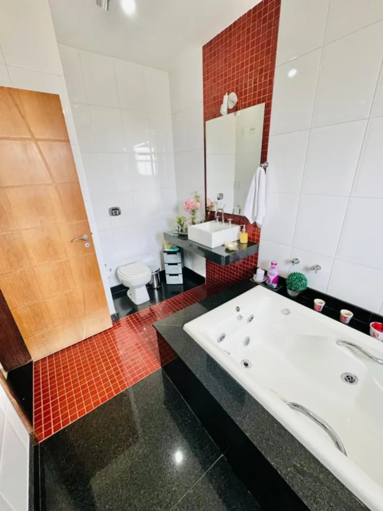 Cobertura, 4 quartos, 186 m² - Foto 2