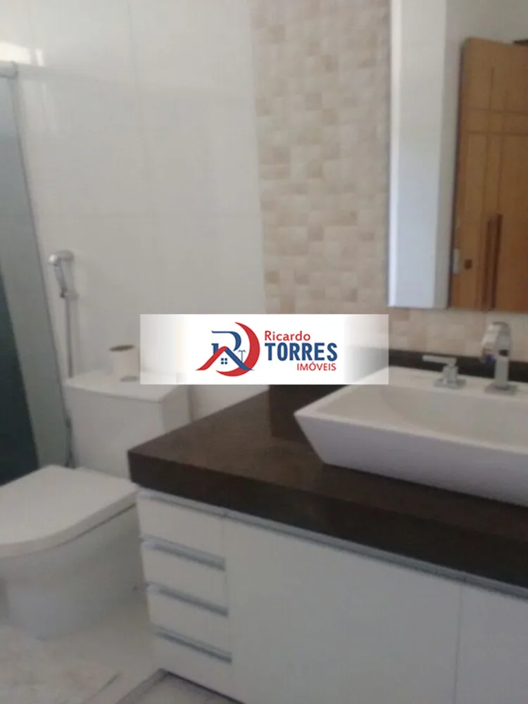 Casa, 3 quartos, 210 m² - Foto 3