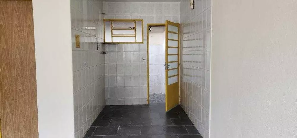 Casa para alugar com 2 quartos, 53m² - Foto 4