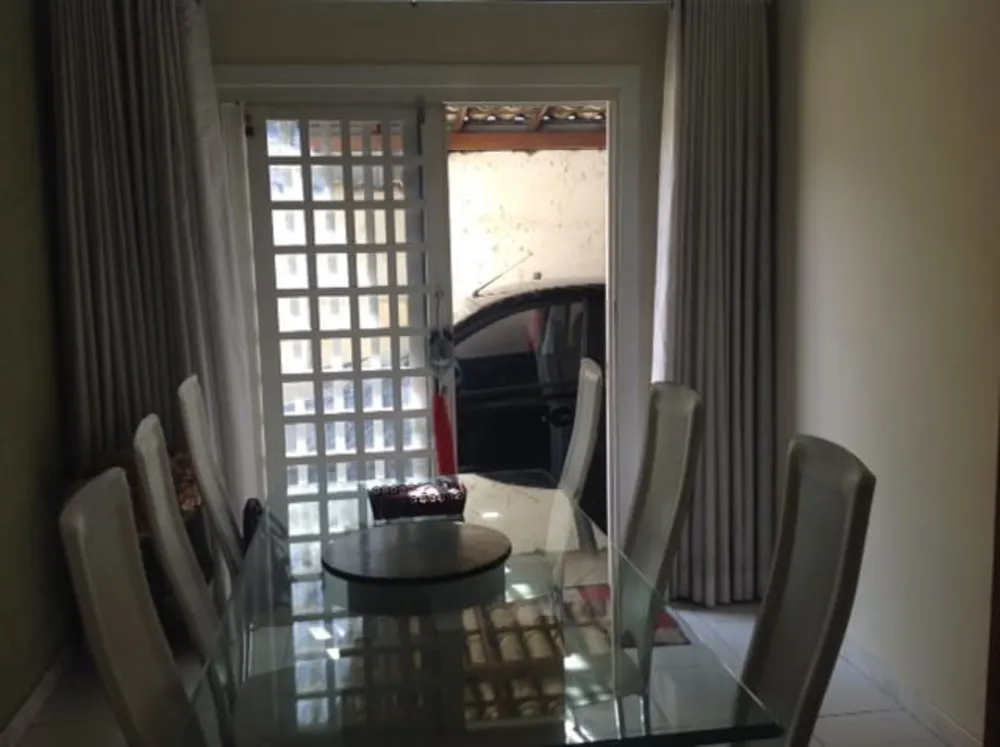 Casa, 4 quartos, 270 m² - Foto 9