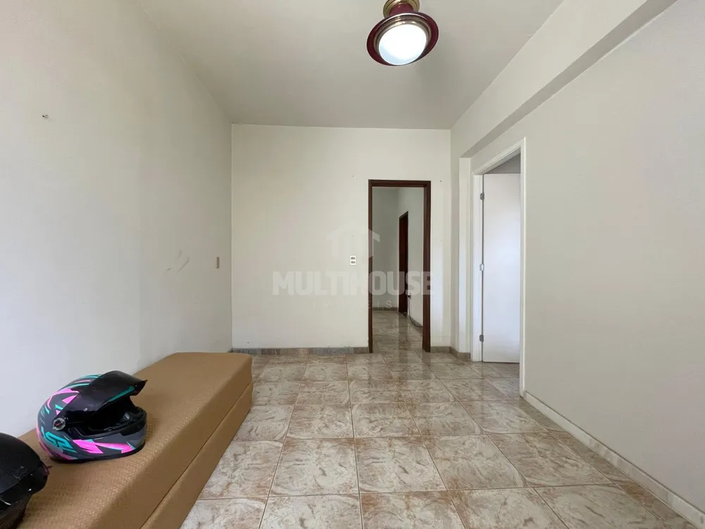 Casa, 3 quartos, 185 m² - Foto 2