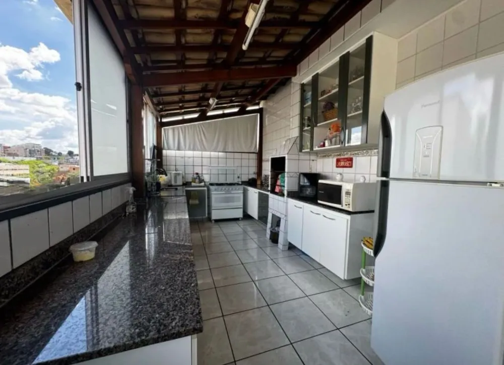 Cobertura, 3 quartos, 192 m² - Foto 3