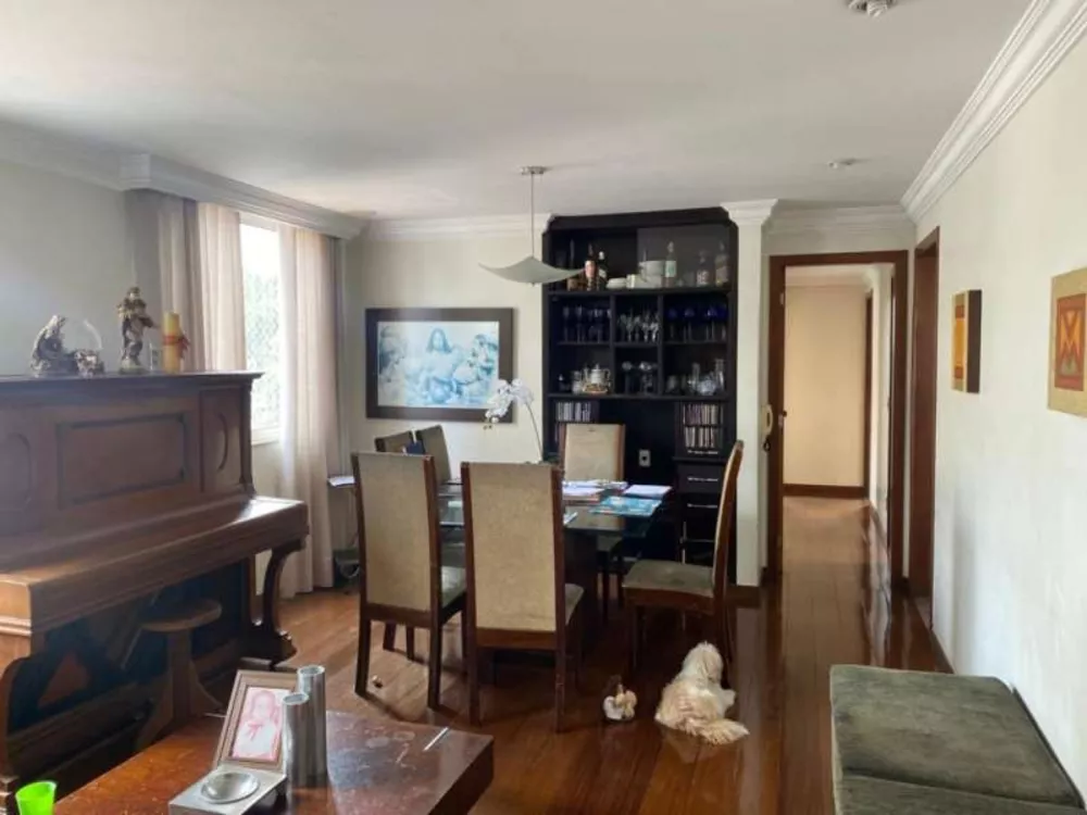 Apartamento à venda com 3 quartos, 95m² - Foto 1