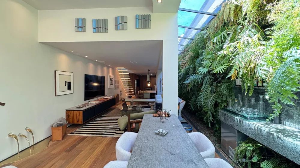 Casa, 2 quartos, 200 m² - Foto 1