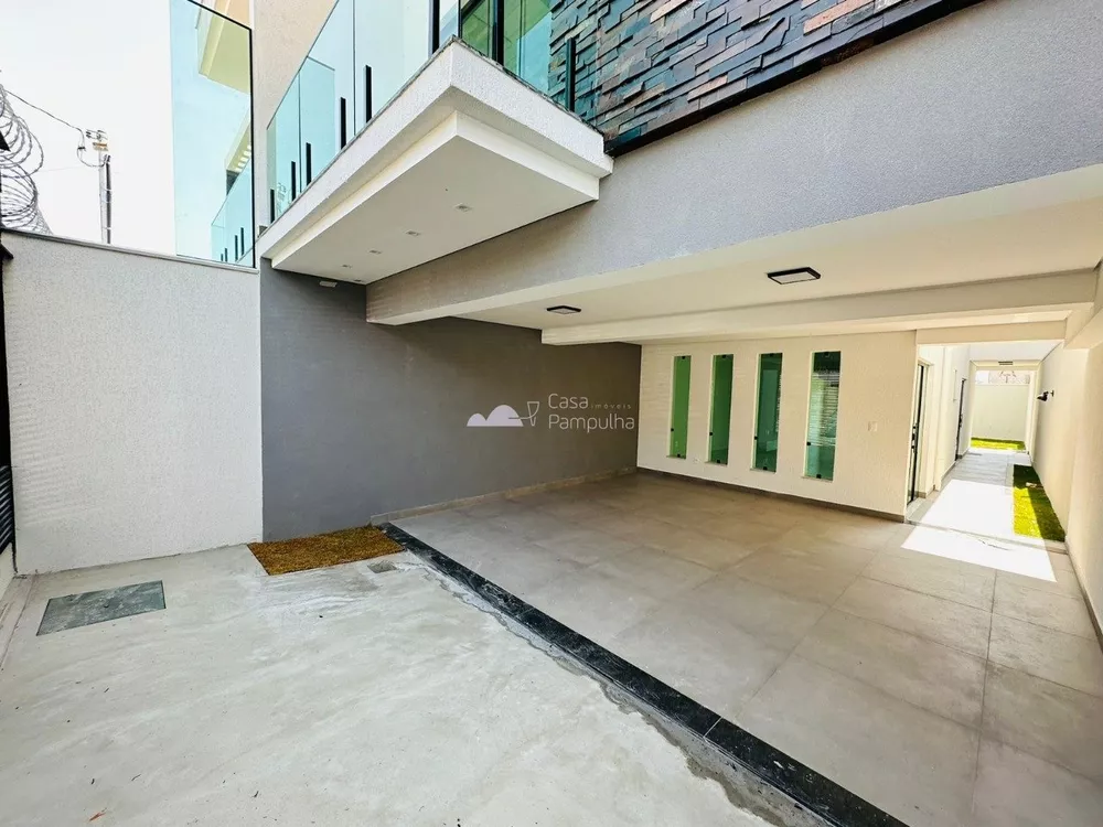 Casa à venda com 4 quartos, 180m² - Foto 3