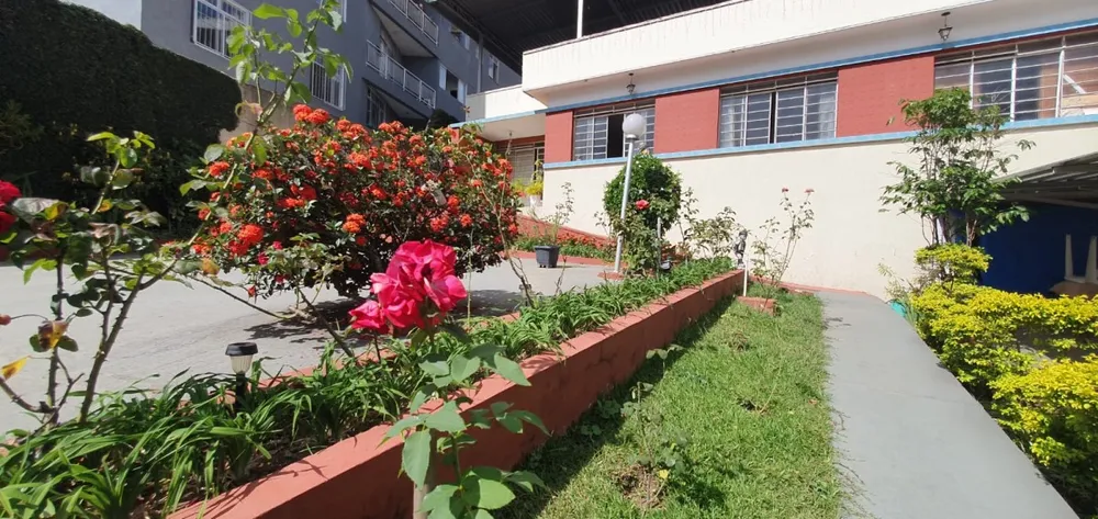 Casa, 3 quartos, 161 m² - Foto 2