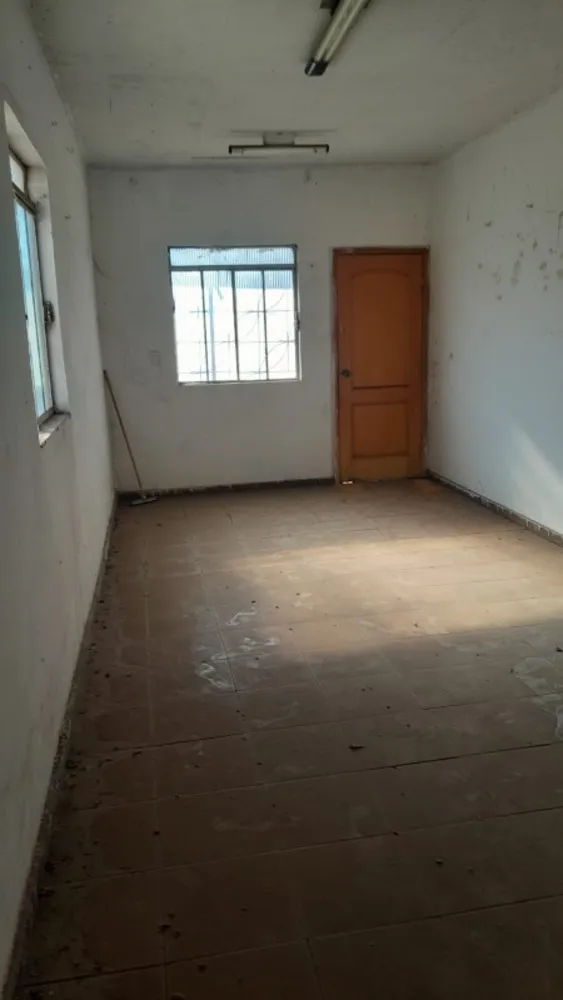 Casa, 4 quartos, 360000 m² - Foto 17