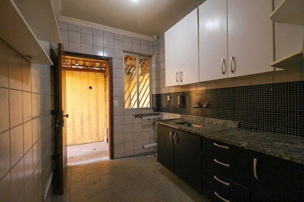 Apartamento à venda com 3 quartos, 80m² - Foto 11