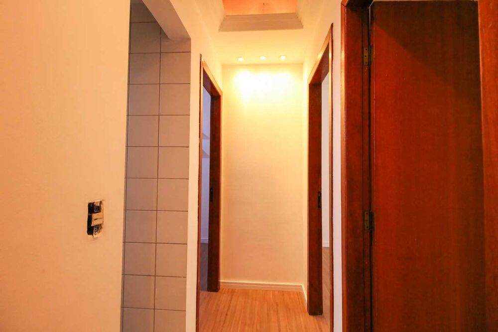 Apartamento à venda com 3 quartos, 80m² - Foto 3