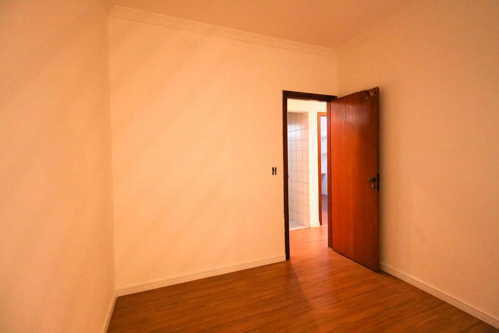 Apartamento à venda com 3 quartos, 80m² - Foto 6