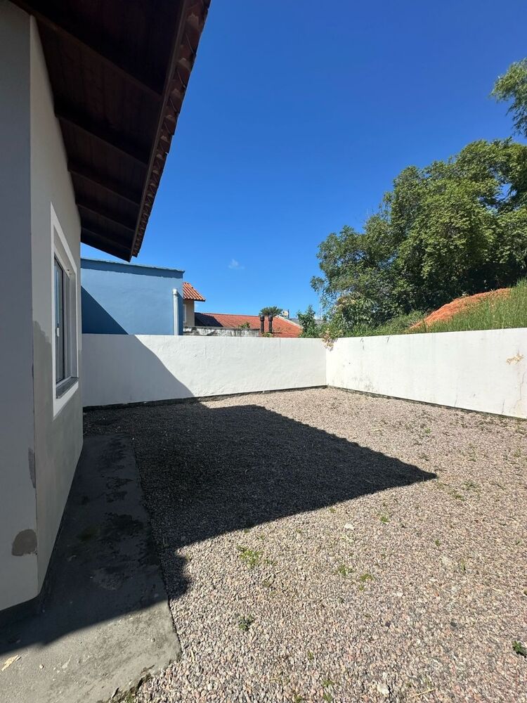 Casa à venda com 3 quartos, 79m² - Foto 7