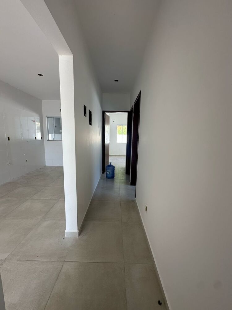 Casa à venda com 3 quartos, 79m² - Foto 3