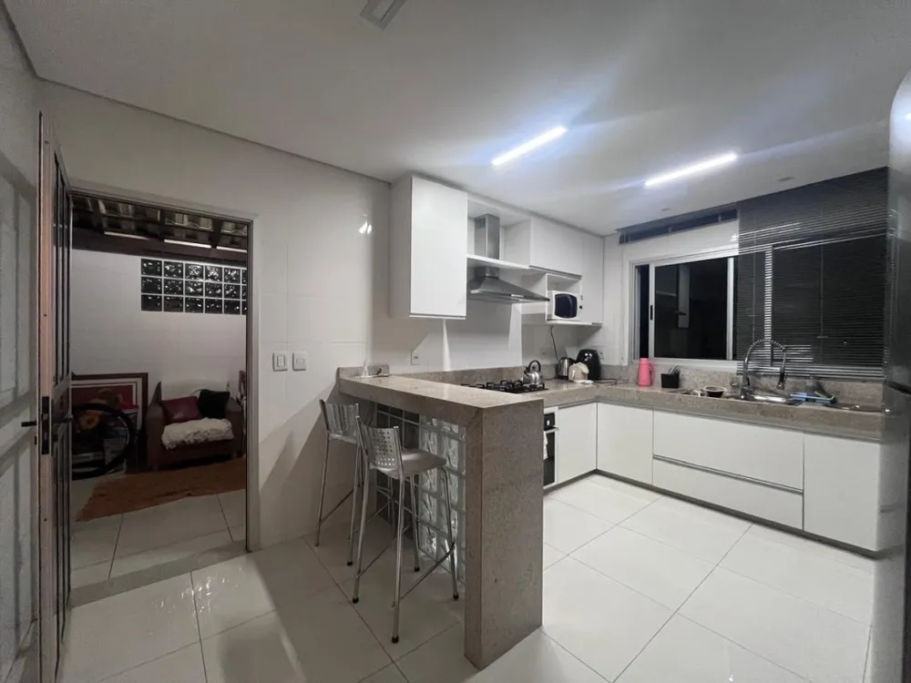 Casa, 3 quartos, 360 m² - Foto 6