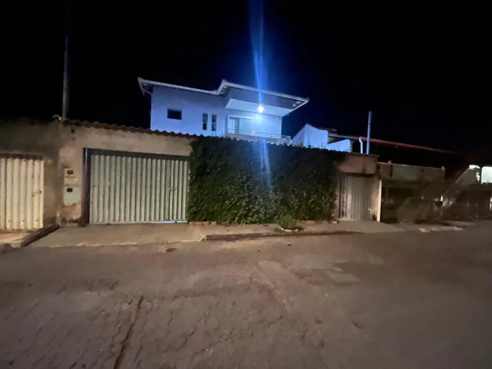 Casa, 3 quartos, 360 m² - Foto 1