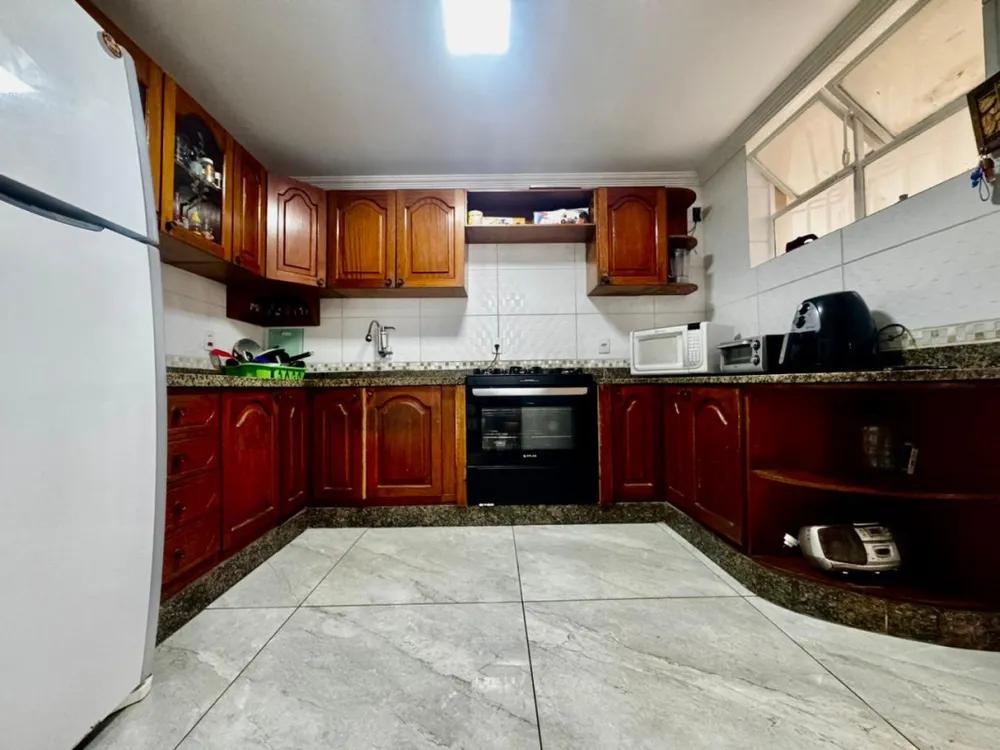 Casa, 4 quartos, 239 m² - Foto 8