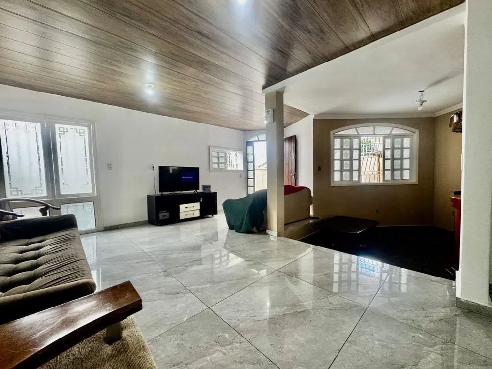 Casa, 4 quartos, 239 m² - Foto 9