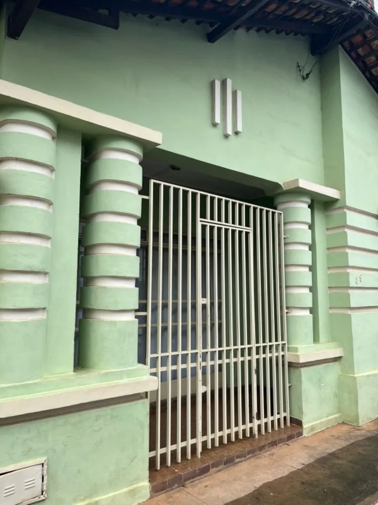 Casa, 4 quartos, 20 m² - Foto 2