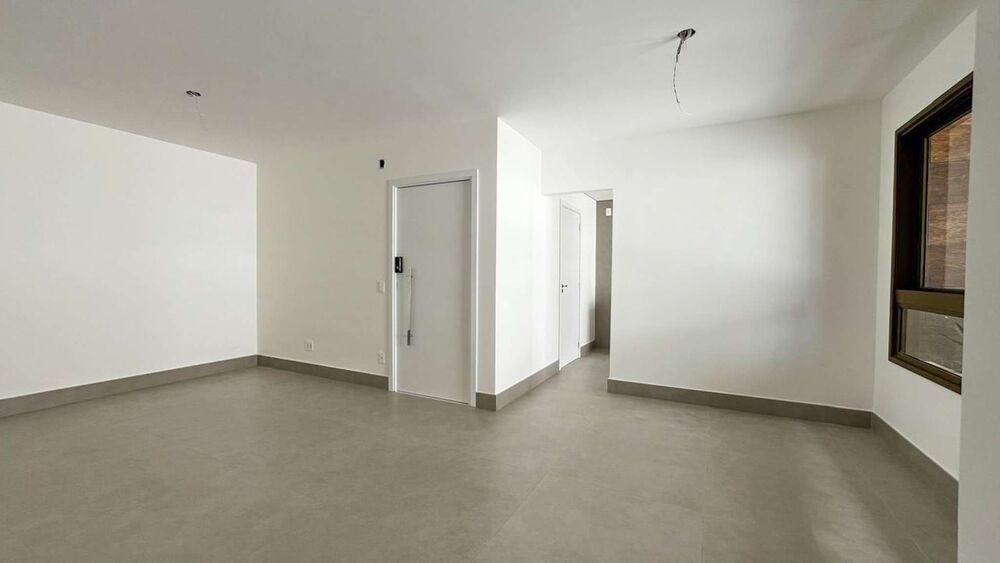 Apartamento à venda com 3 quartos, 88m² - Foto 4