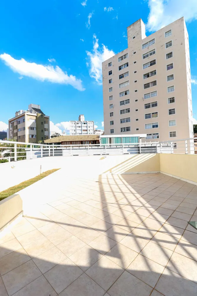 Cobertura, 3 quartos, 167 m² - Foto 1